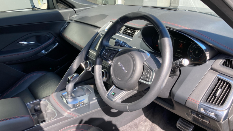 Jaguar E-Pace 2.0d Chequered Flag Edition 5dr Auto Diesel Estate